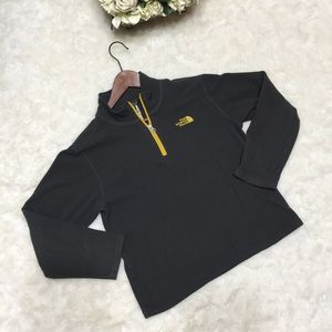 North Face 1/4 zip pullover